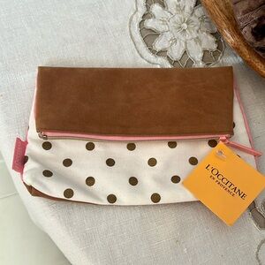 L’occitane nwt makeup bag